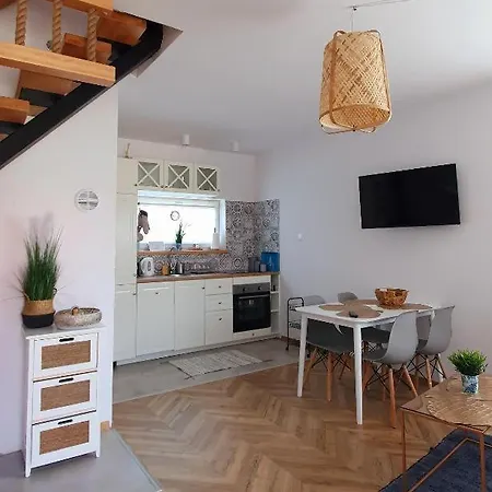 Appartement Karwia Plaza - - Z Jacuzzi I Sauna Slawoszynko