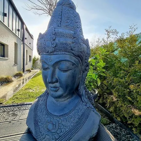 Apartamento Karwia Plaza - - Z Jacuzzi I Sauna Slawoszynko