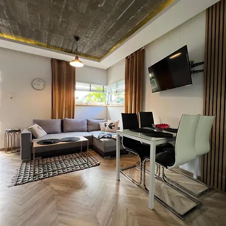 Appartement Karwia Plaza - - Z Jacuzzi I Sauna *