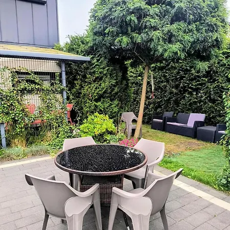 Karwia Plaza - - Z Jacuzzi I Sauna Appartement Slawoszynko