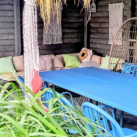 Karwia Plaza - - Z Jacuzzi I Sauna Appartement Slawoszynko