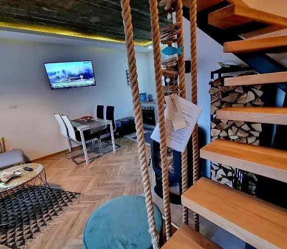 Karwia Plaza - - Z Jacuzzi I Sauna Lägenhet