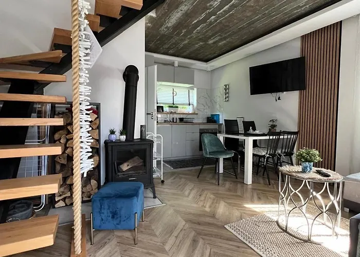 Karwia Plaza - - Z Jacuzzi I Sauna Slawoszynko